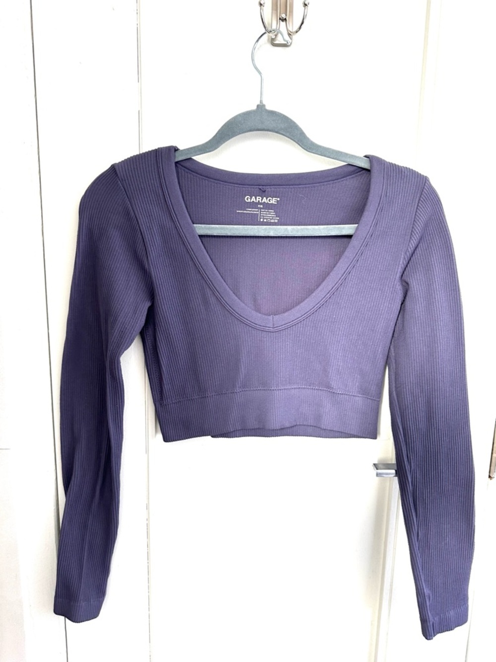Garage Ribbed Plunge V Neck Crop Top Soft Purple Fitted Minimalist Basic